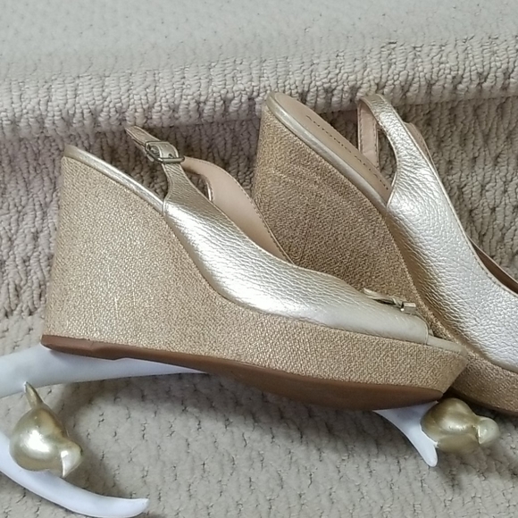 So comfortable Antonio Melani platforms/wedges - Picture 6 of 8